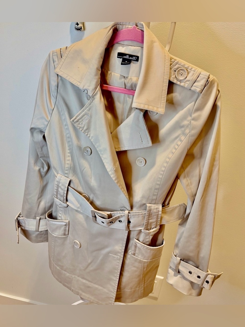 Willi Smith Cream Double-Breasted Trench Coat with Belt